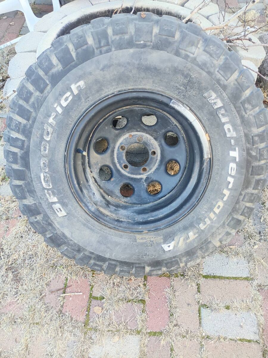 JEEP SPARE TIRE & WHEEL