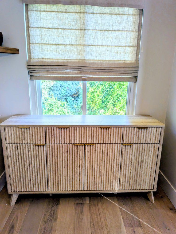 Modern Fluted Buffet cabinet 