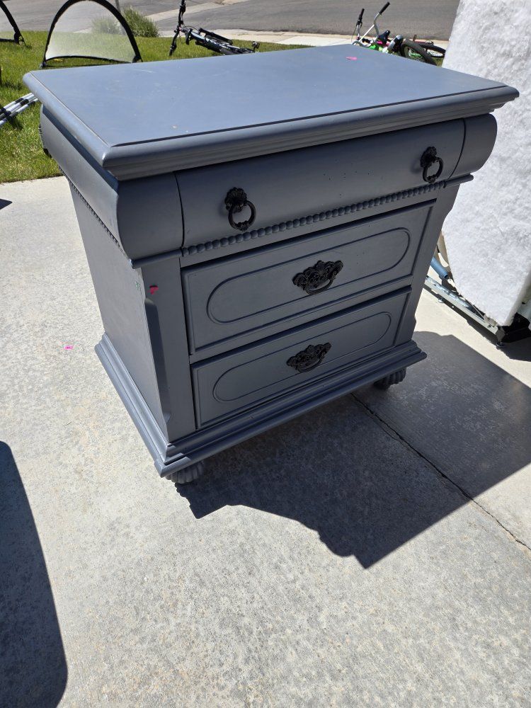 Small dresser