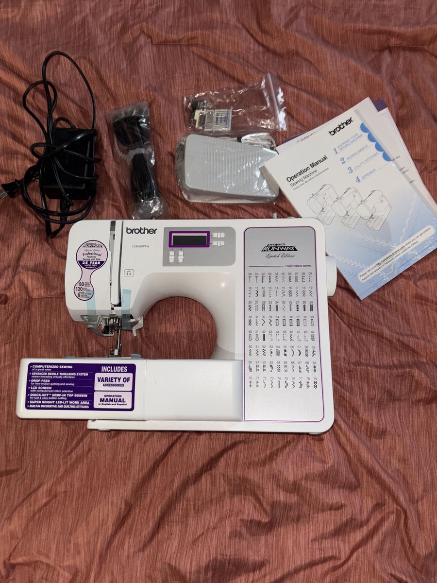 Full Brother CE8080PRW Sewing Machine Set