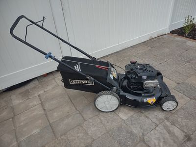 Lawn mower "Craftsman" PUSHING