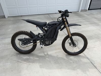 2025 Surron Light Bee X Electric Dirt Bike