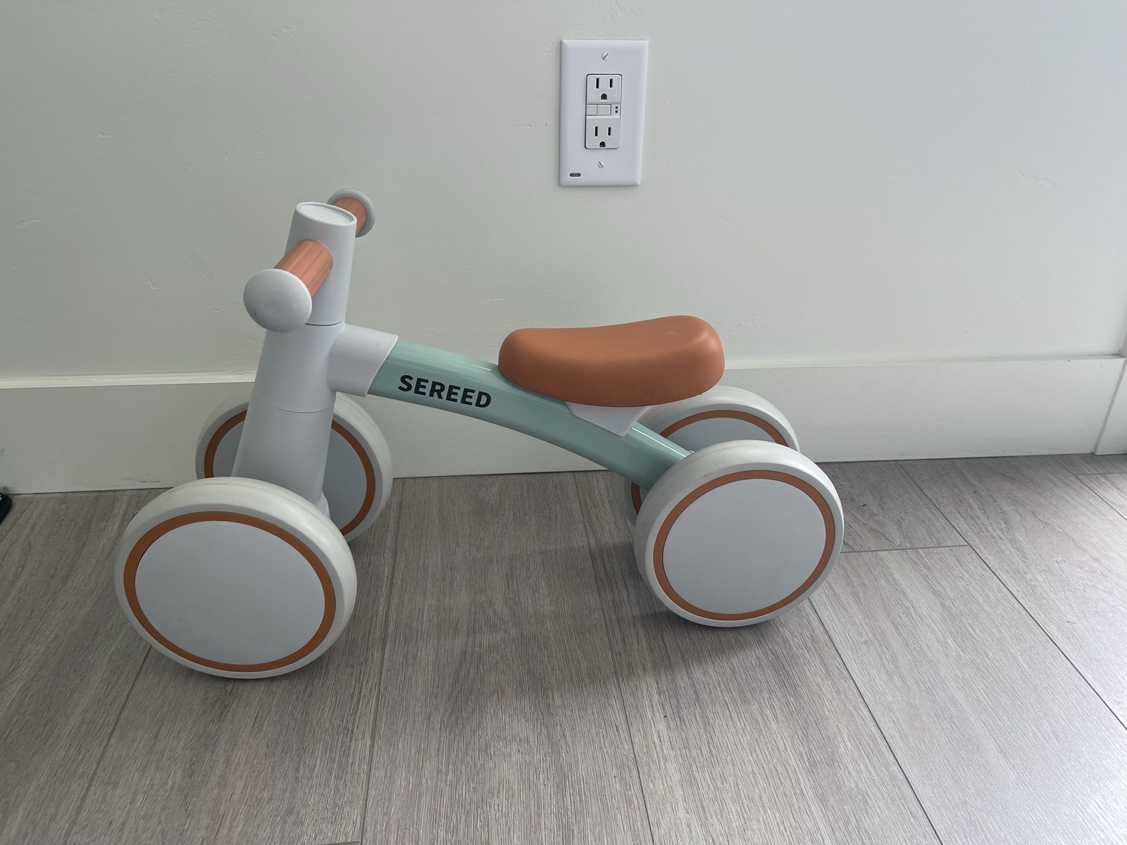 SEREED Baby Balance Bike 4-Wheel Toddler Ride-On Toy Mint Green