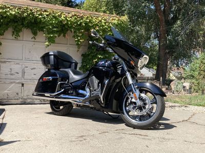 2016 Vicrotry Cross Country Tour