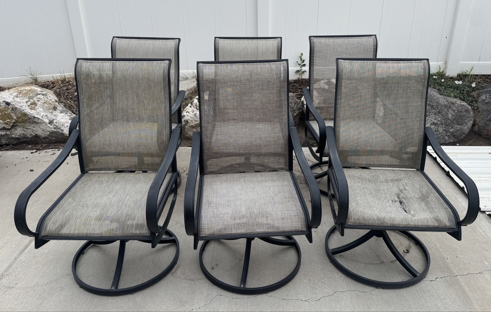 Set of 6 Outdoor Swivel Rocker Patio Dining Chairs with Sling Seats