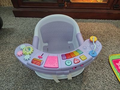 Infantino Music & Lights 3-in-1 Discovery Seat and