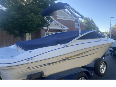 20ft FOUR WINNS 200 Sunsport