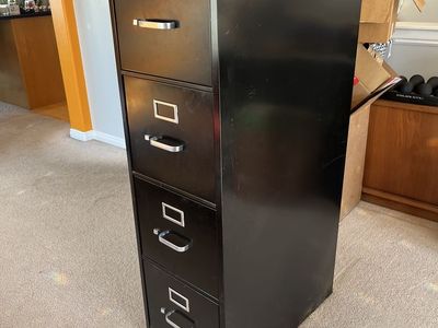 4 Drawer Metal File / Filing Cabinet