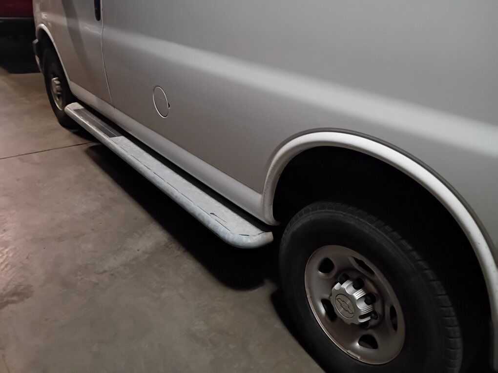 Chevy express steps