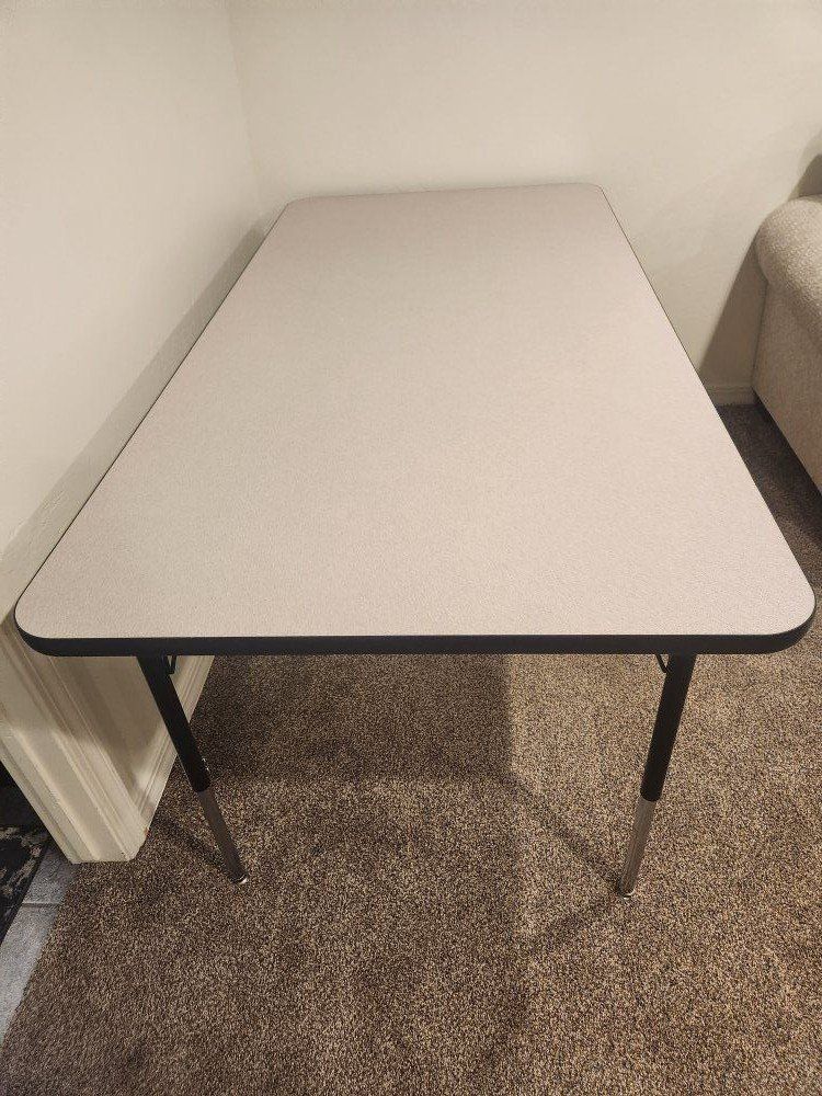 Classroom Table 36" x 72"