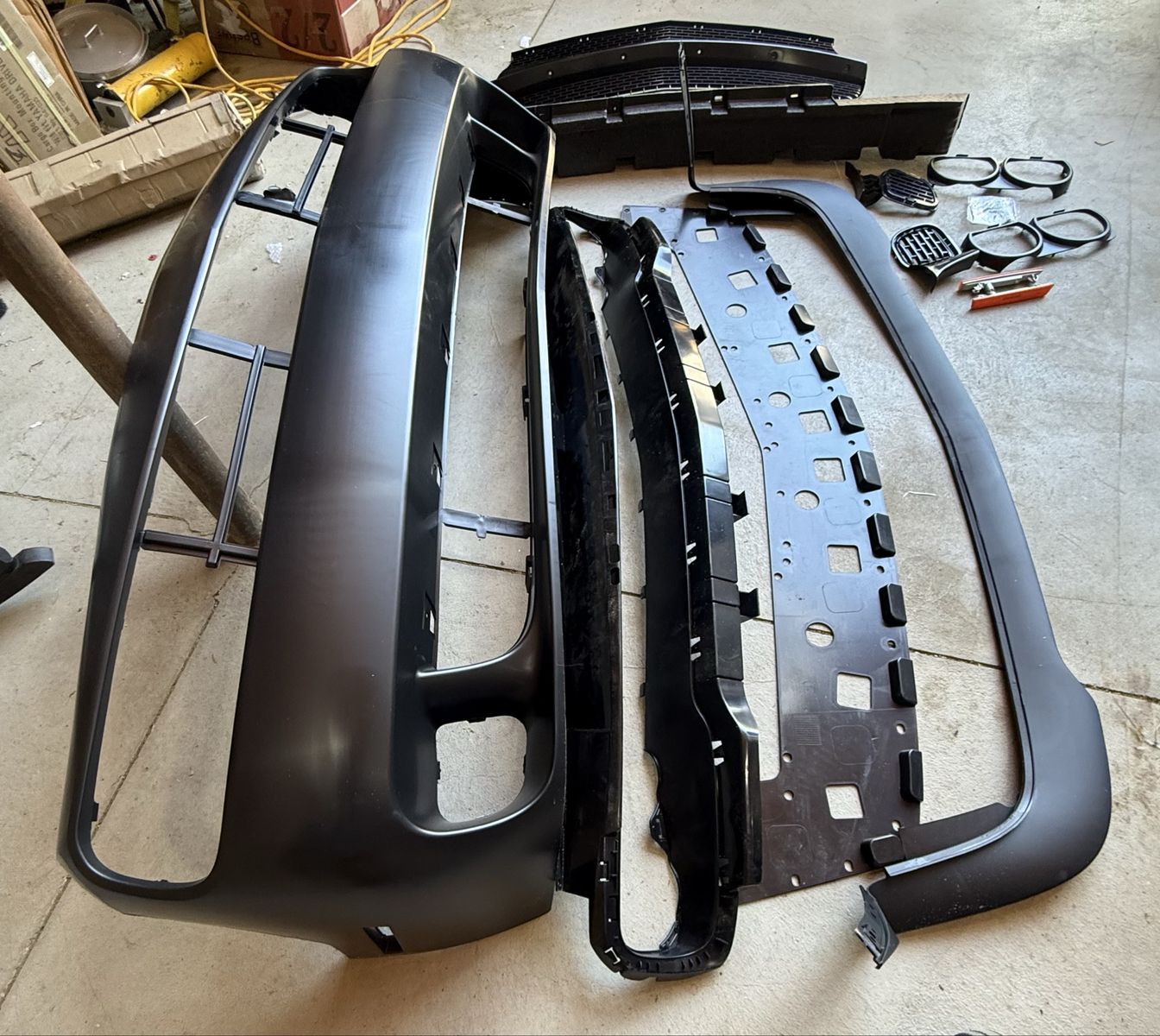 Main image 7