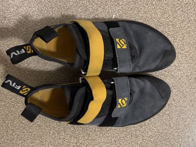 5.10 Climbing Shoes USm 8.5 EU 41.5