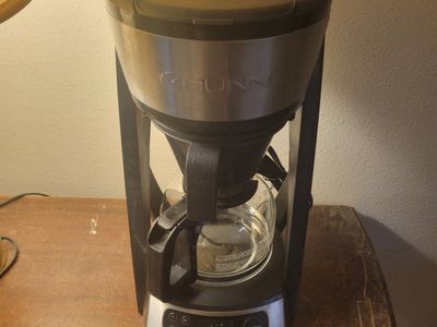 BUNN Speed Brew Platinum Coffee Maker - 10-Cup