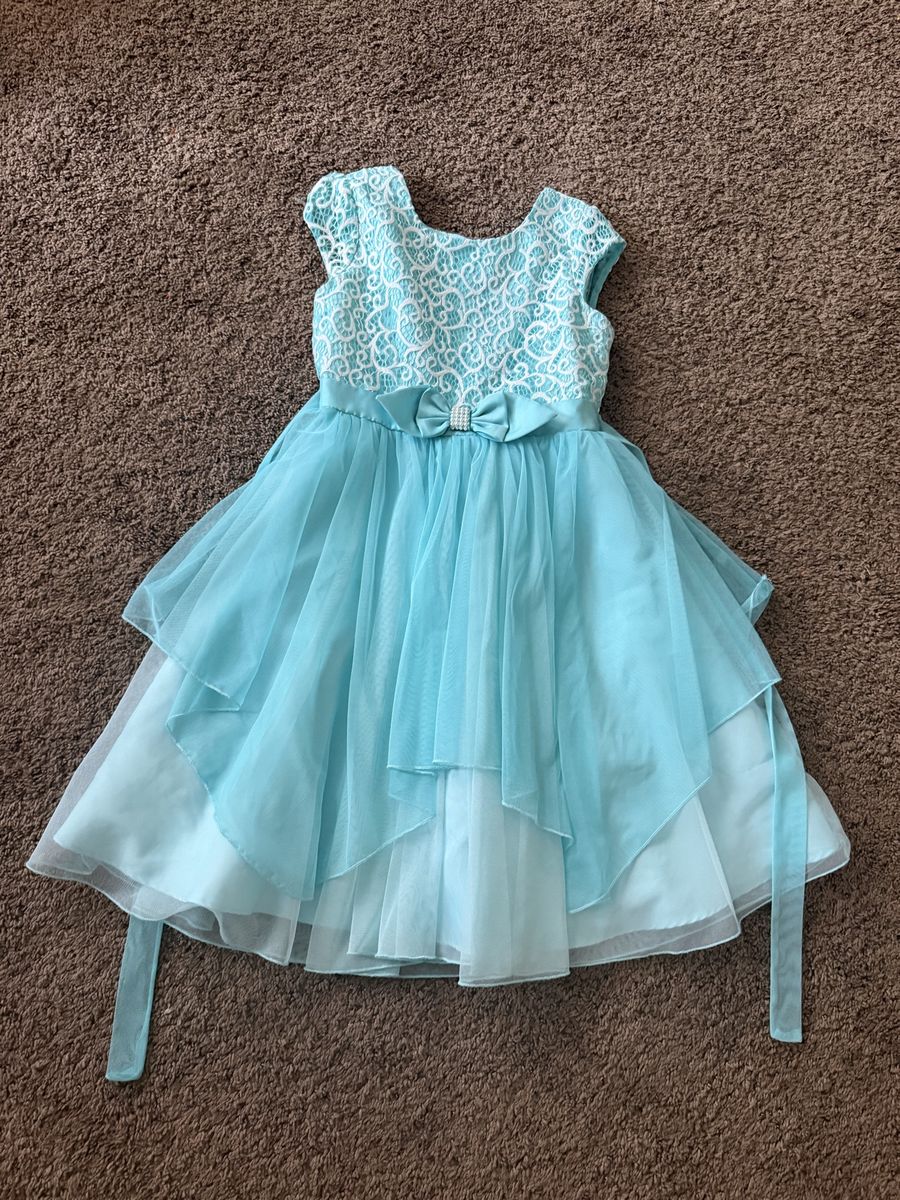 Light Blue Girl's Formal Dress with Lace Bodice and Tulle Skirt