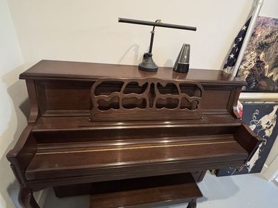 Wm. Knabe & Co. Upright Piano – Beautiful Tone & Timeless Craftsmanship
