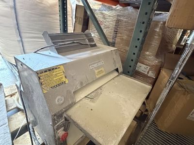 Somerset CDR-2000 20" Countertop 2-Stage Dough...