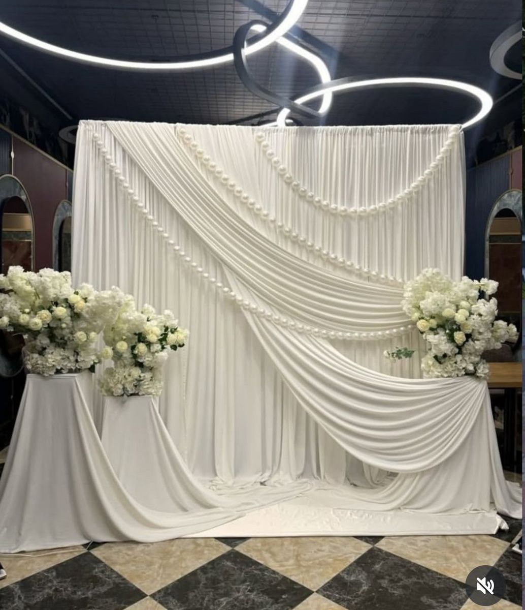Main image 4