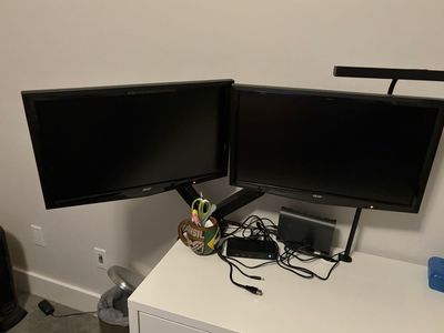 Acer Monitors & Mount.