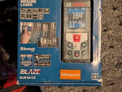 Digital tape measure