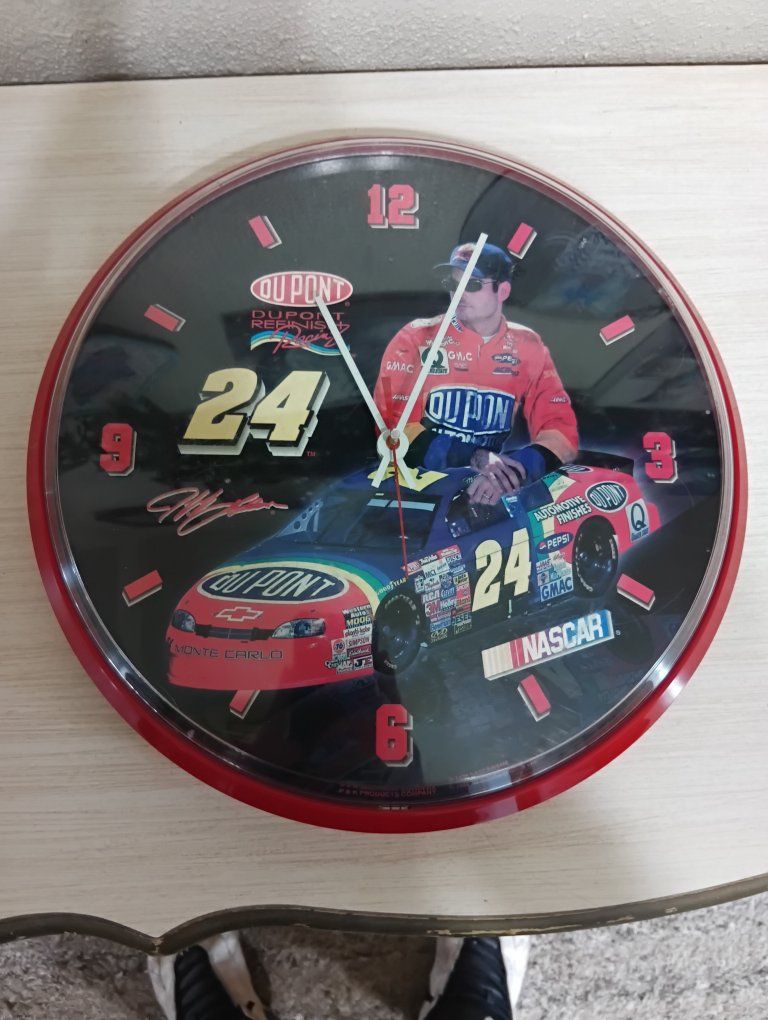 Jeff Gordon clock