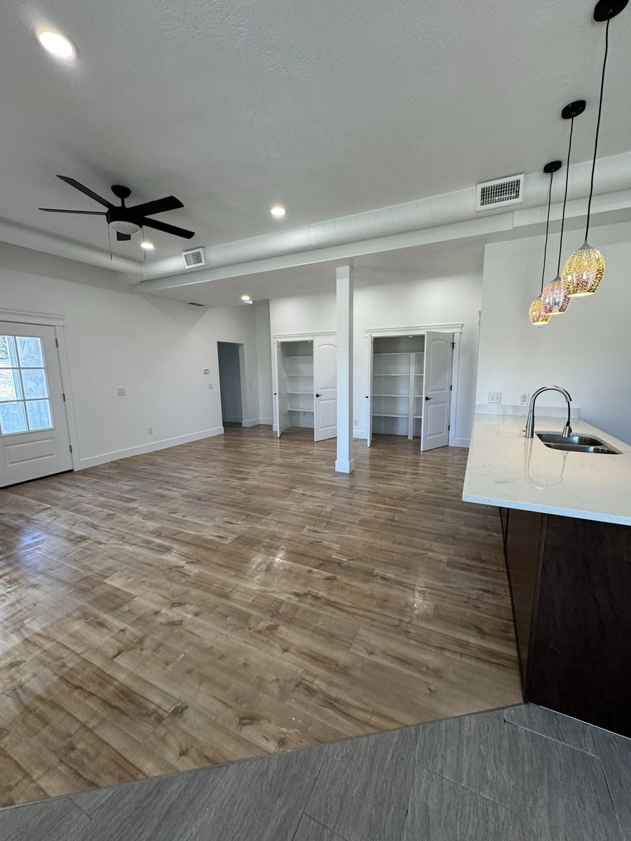 3 Beds 1 Bath -  Daylight Basement Apartment
