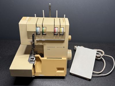 PFAFF HOBBYLOCK 786 SERGER SEWING MACHINE