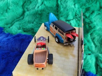 Wild Wood 1948 Ford Woody & Hot Rod Diecast Car Set - California Surf Themed