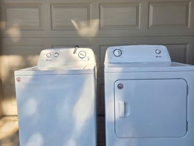 Amana Washer and Dryer Set, Clean, Works Great!