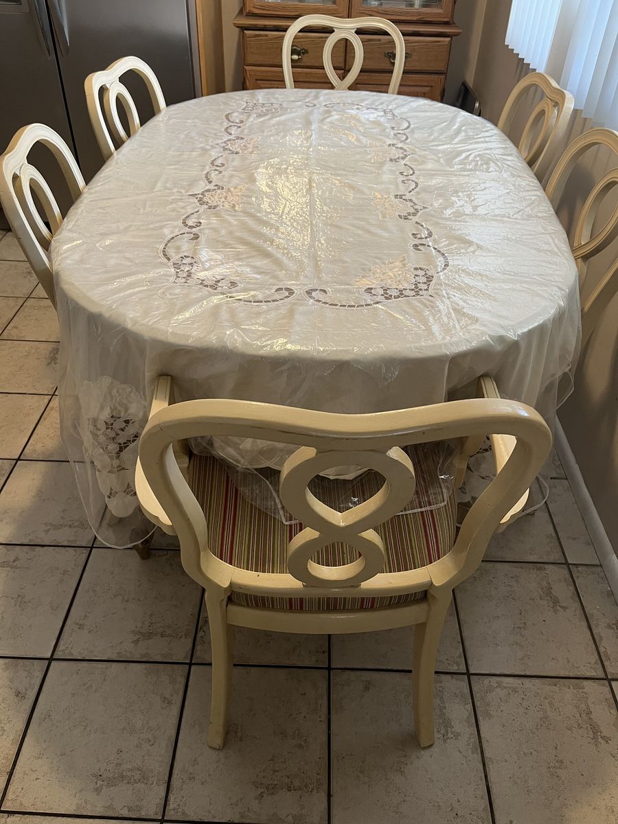 Dining Table Set With 6 chairs
