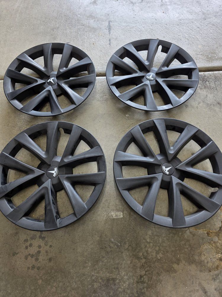 tesla wheel covers