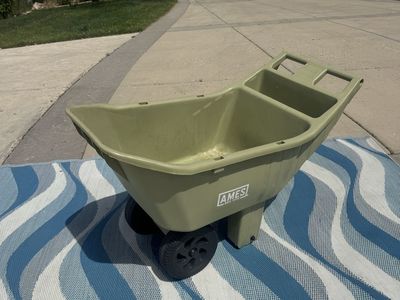 Green Ames Garden Cart