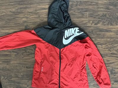 Nike windbreaker