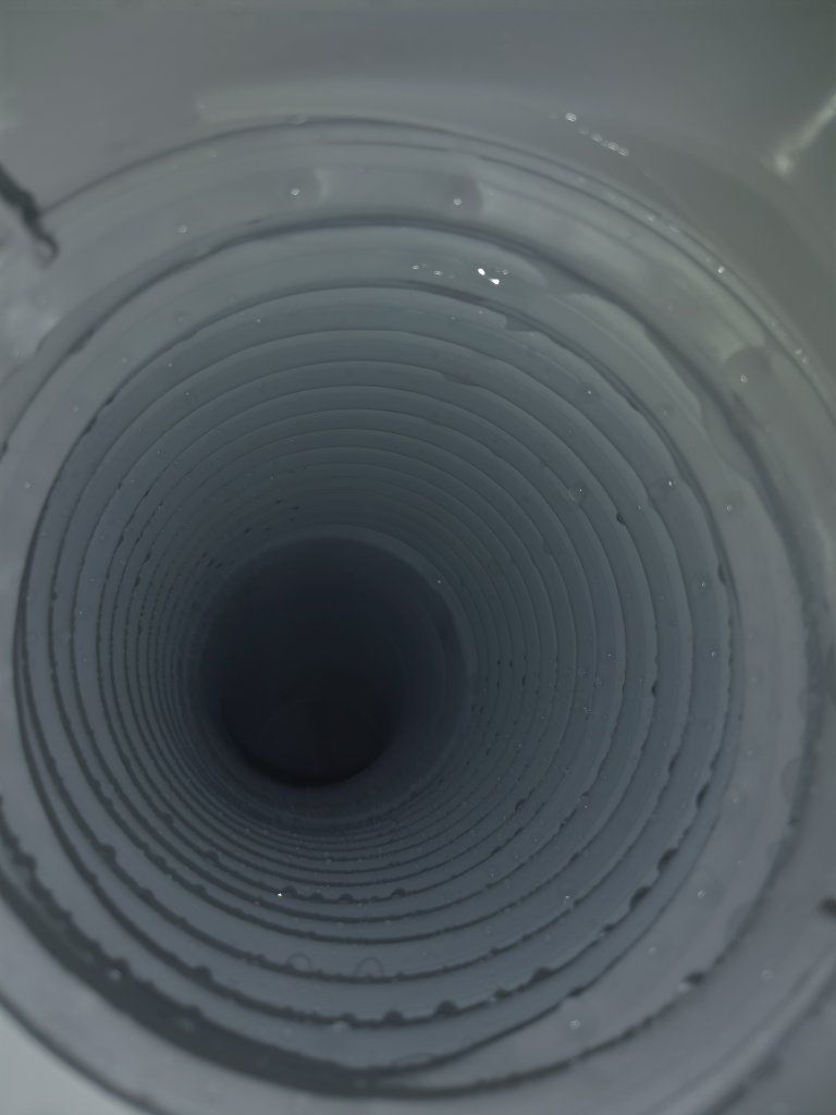 Main image 6
