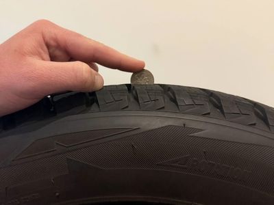 Snow Tires / Winter Tires 225/55R19