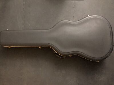 Freedom SKB Thin Line Acoustic or Electric Guitar Hard Case with Keys