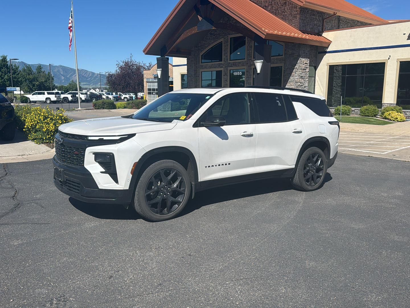 2025 Chevrolet Traverse RS
