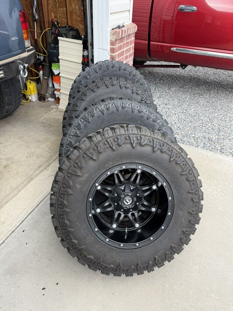 37x13.50r18 18x12-44 5x5&5x4.5