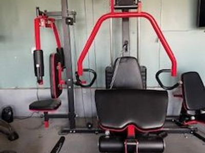 Multi station home gym machines