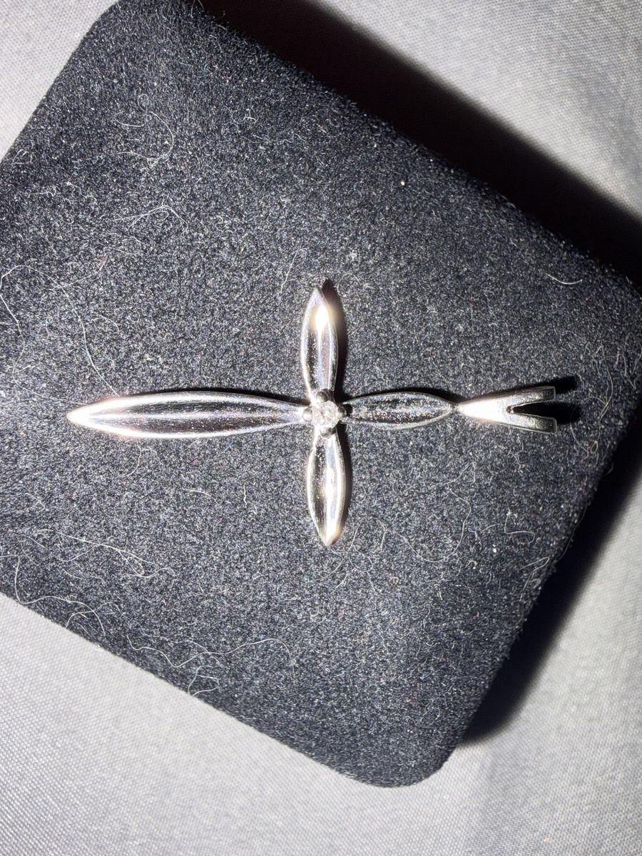 Main image 2