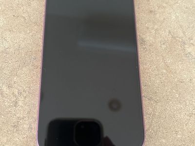 iPhone 16