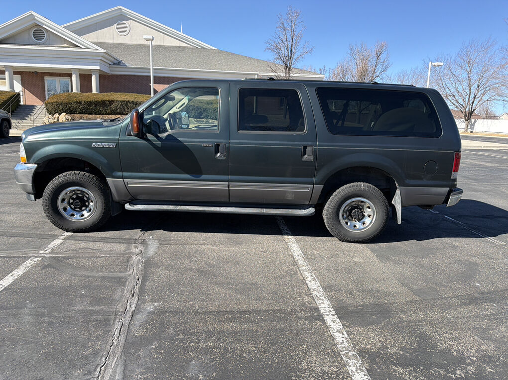 2004 FORD EXCURSION XLT