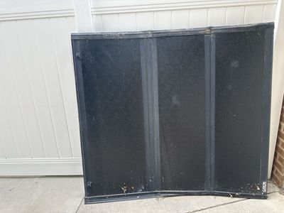 Gator Tri-Fold Truck Bed Tonneau Cover for newer Tacomas