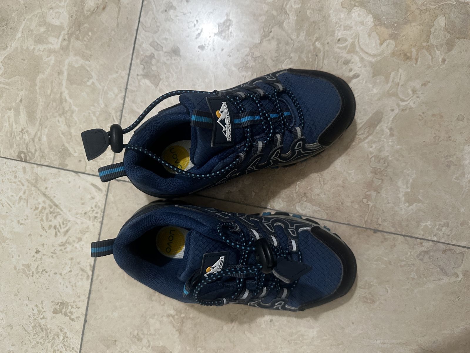 UOVO Outdoor Blue Hiking Shoes Kids Youth Size 29.Adjustable Lace Slip-On Trail Sneakers