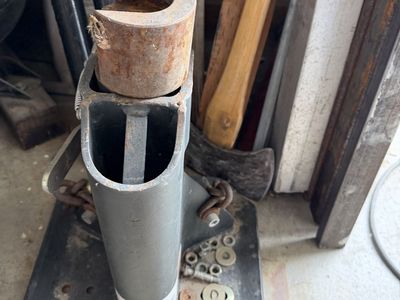 Gooseneck hitch adapter