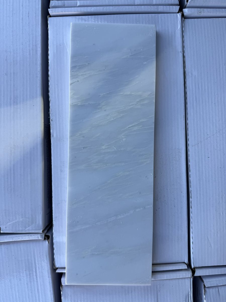 Main image 5