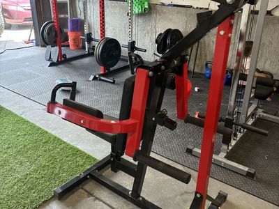 Shoulder workout equipment