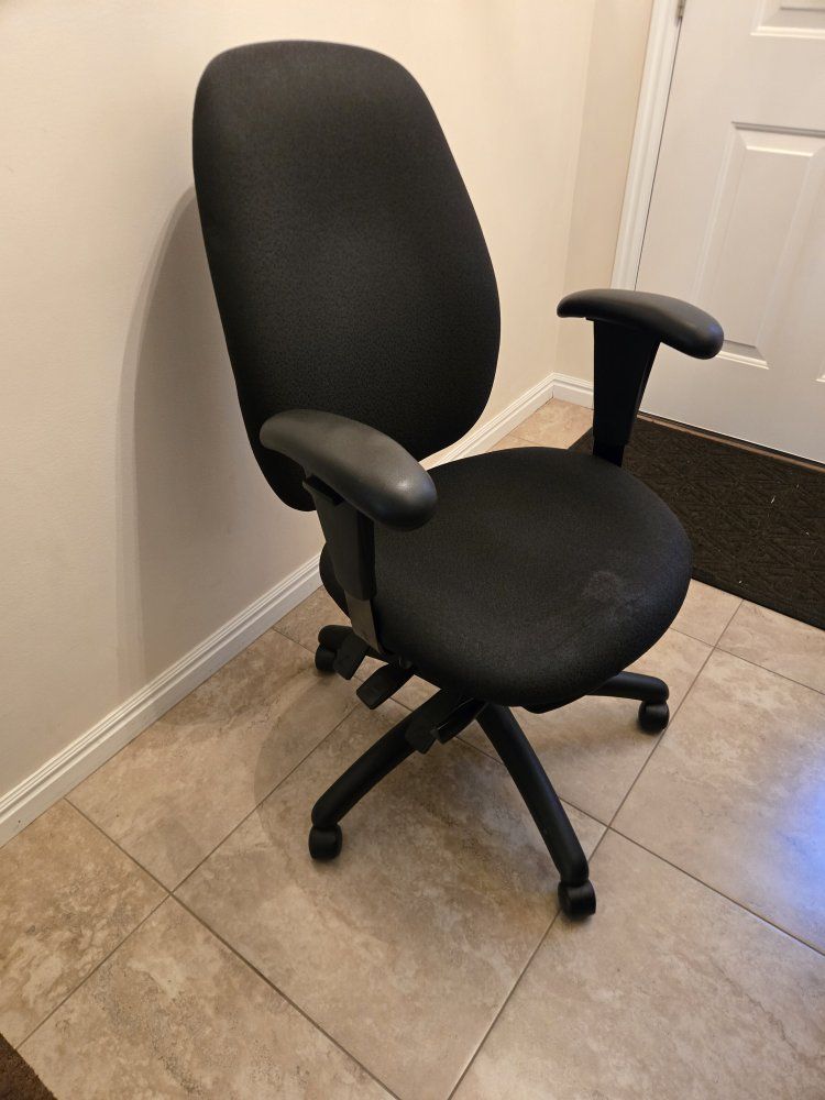 Ergonomic Office Desk Chair with Rolling Base