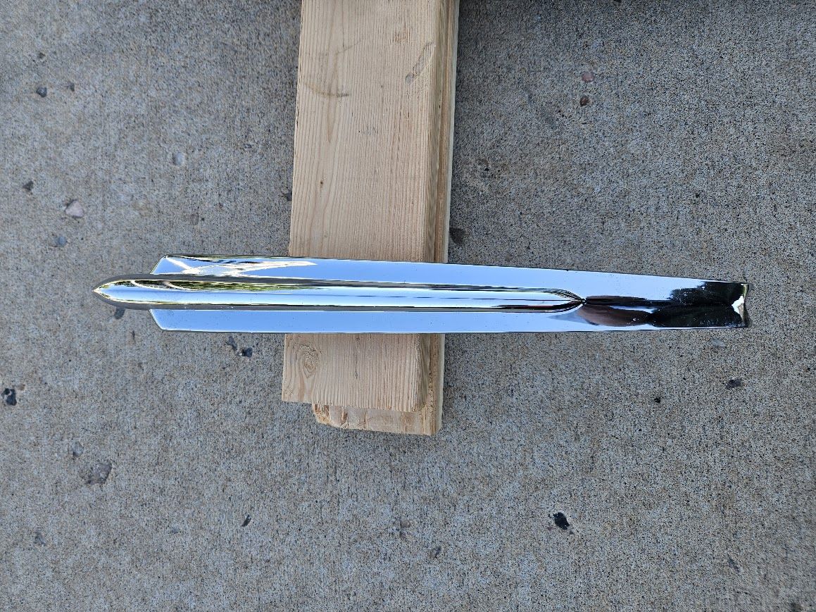 Main image 4