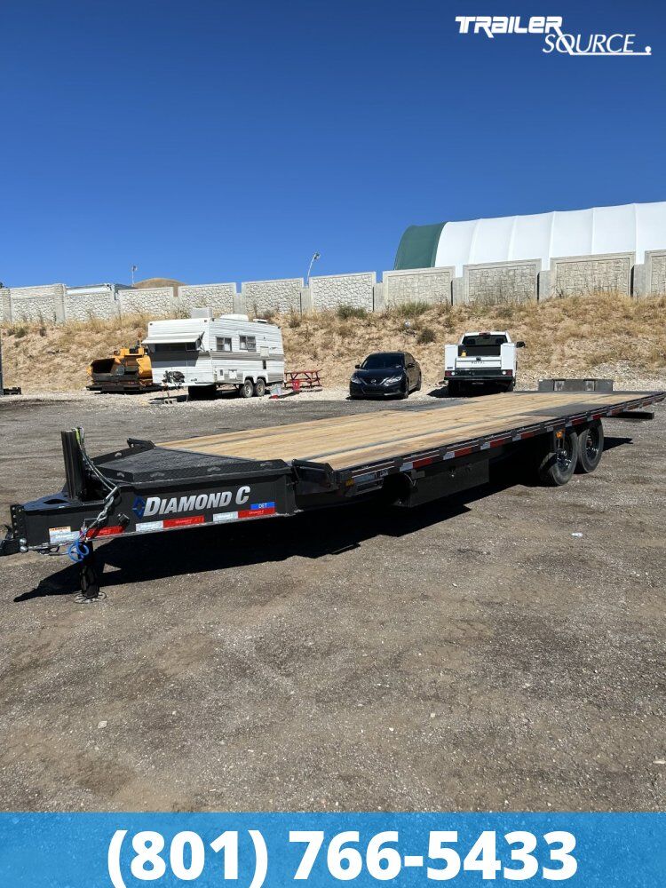 8.5x26 Diamond C DET 207 Deckover Tilt Trailer - 15.5K GVWR - Hydraulic Jack(s)
