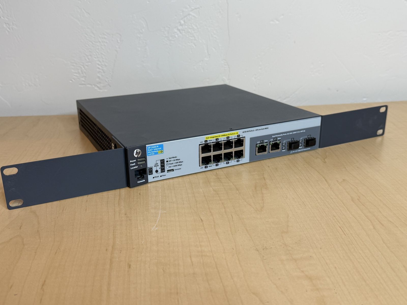 HP 2530-8-PoE+ Switch